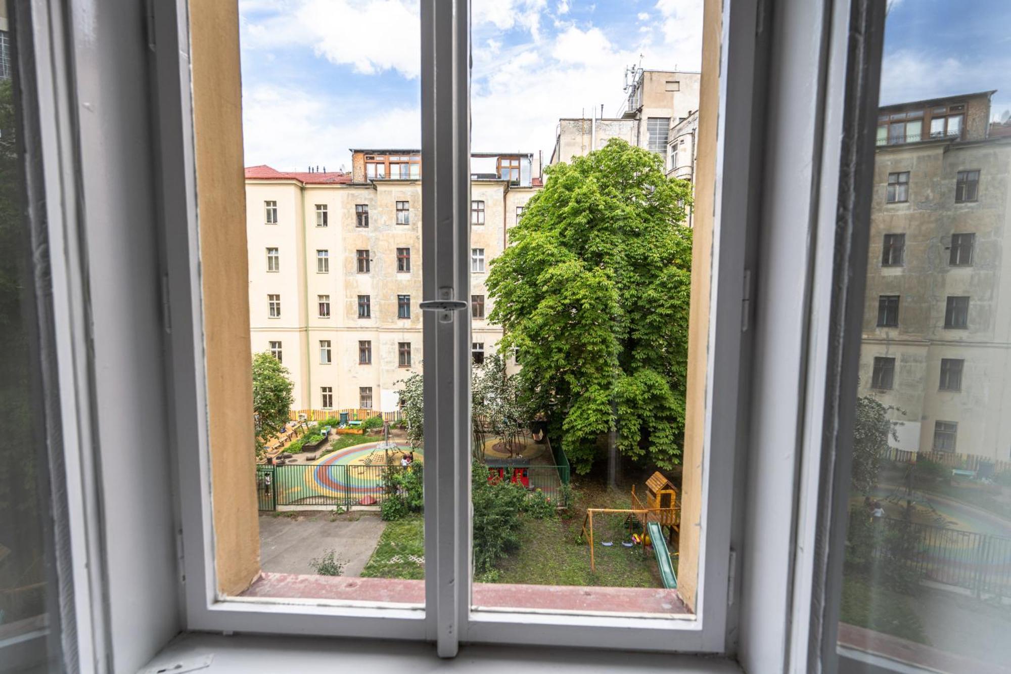 Apartments Safarikova 18 Praga Exterior foto