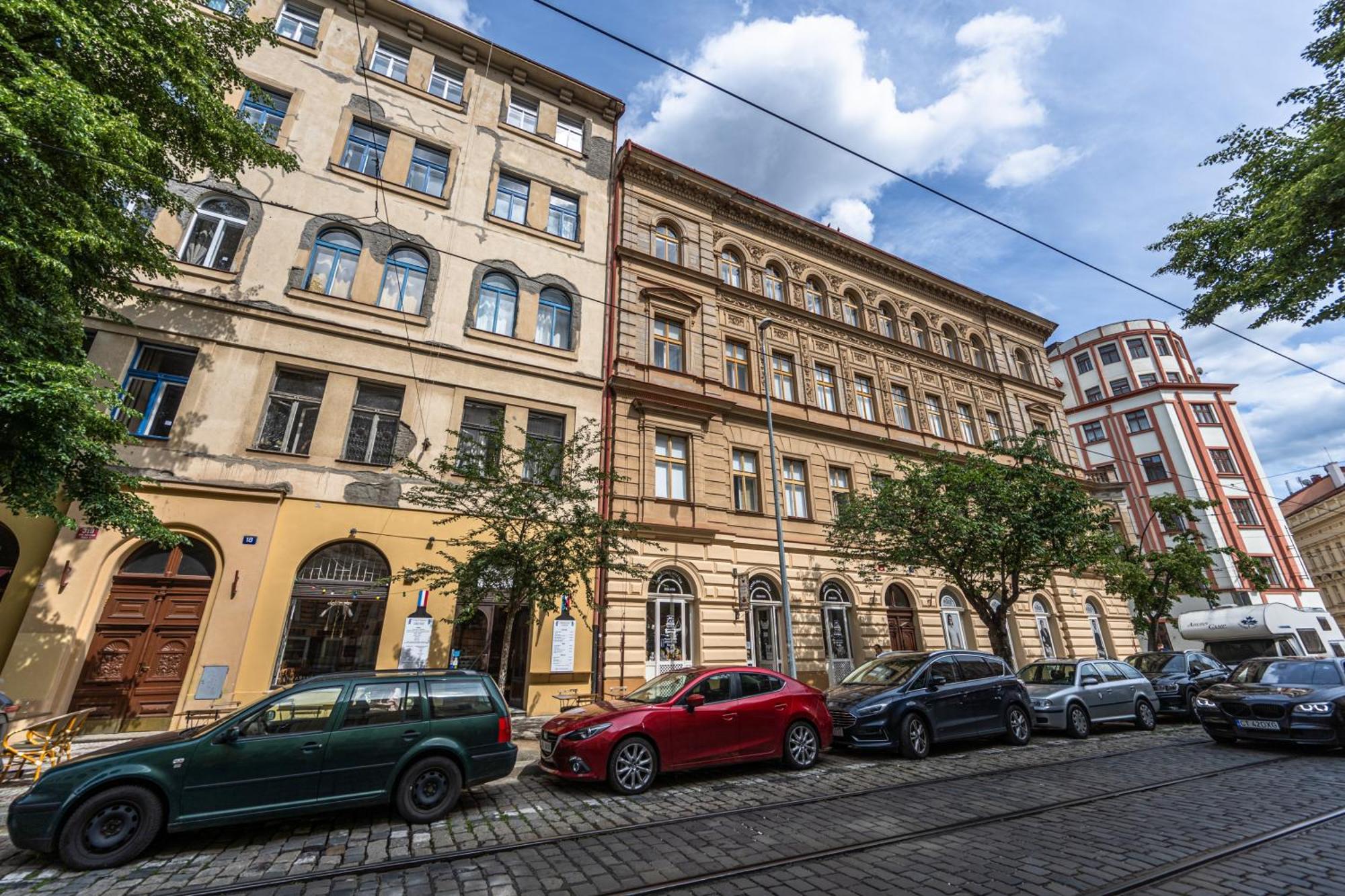 Apartments Safarikova 18 Praga Exterior foto